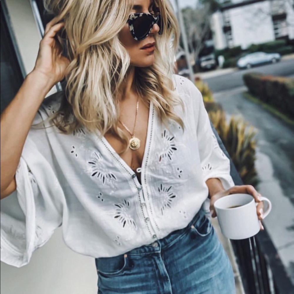 Je T’aime Eyelet Button Down Top Off White
